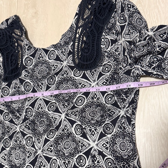 Volcom Geometric Black and White Dress - Picture 5 of 9